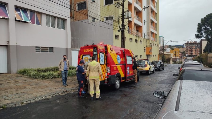 Polícia de Ponta Grossa investiga queda de estudante do 6º andar