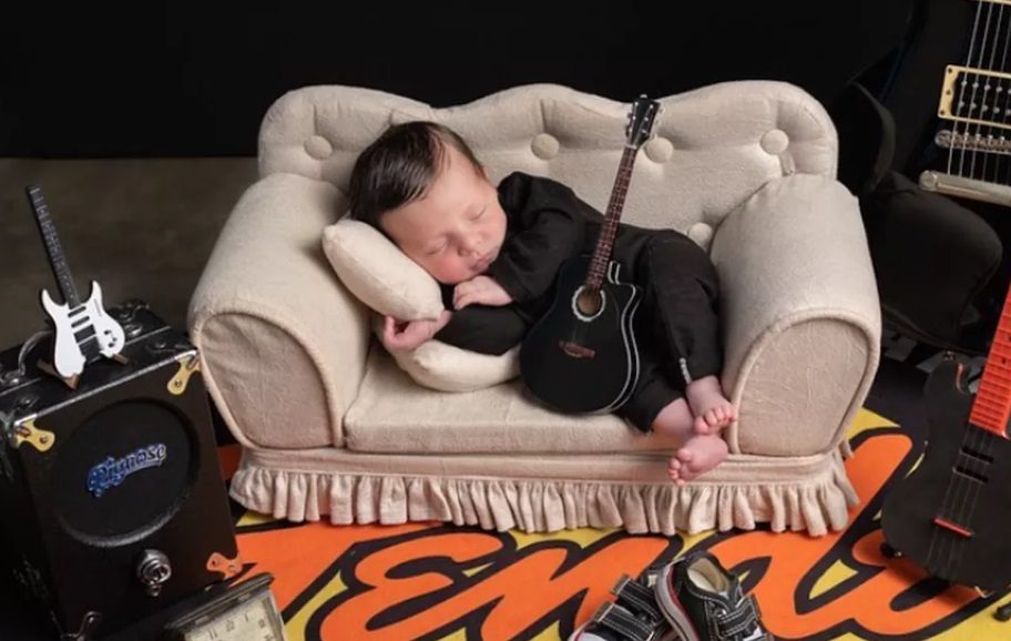 Metallica envia presentes para bebê que nasceu durante show da banda no Paraná: ‘Tudo parece um sonho’, diz mãe